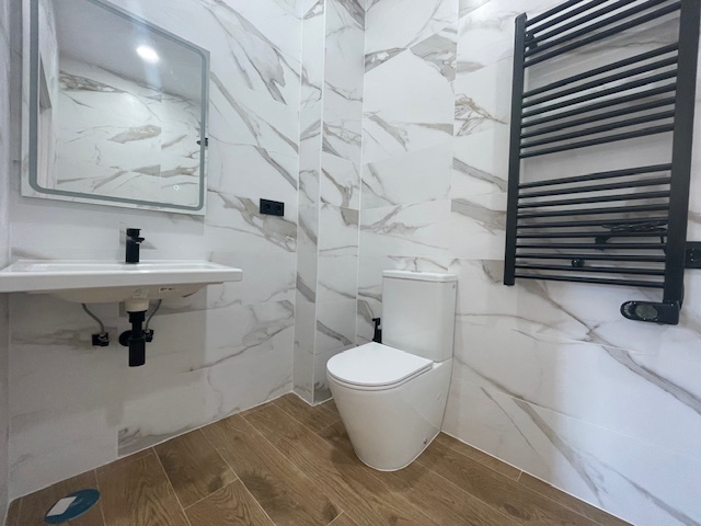 468B15C6-B417-4F34-B183-E268F4976879